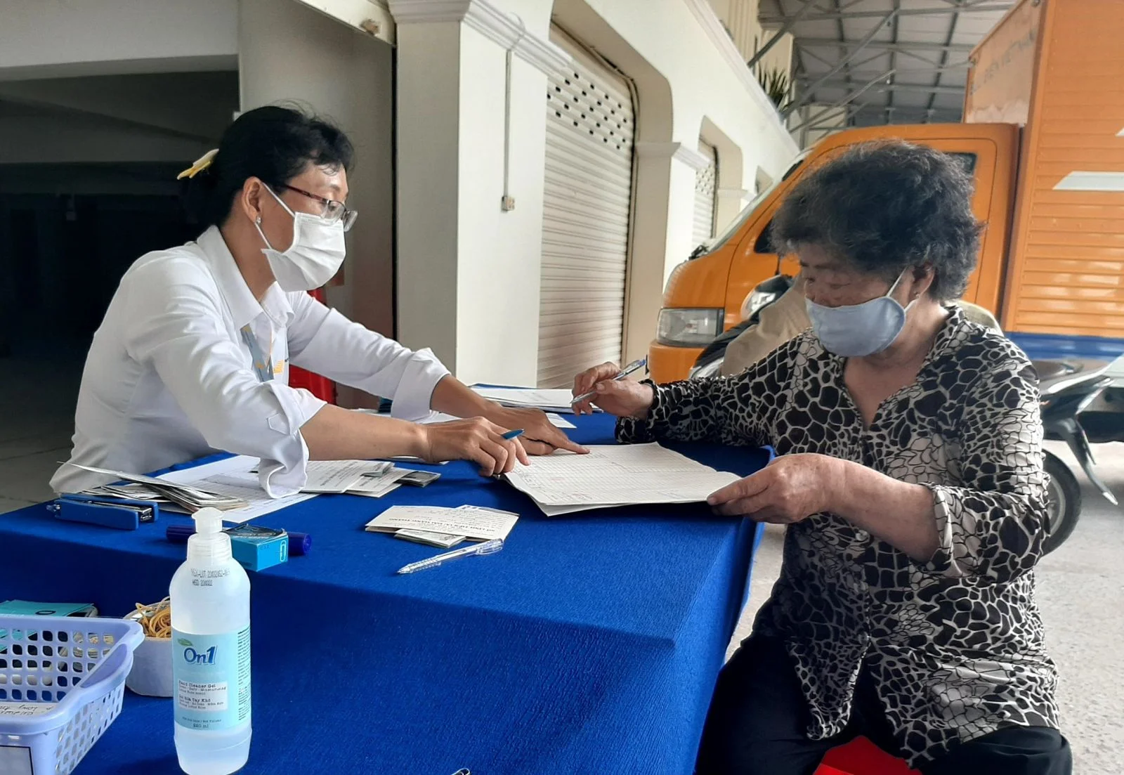 chi trả lương hưu