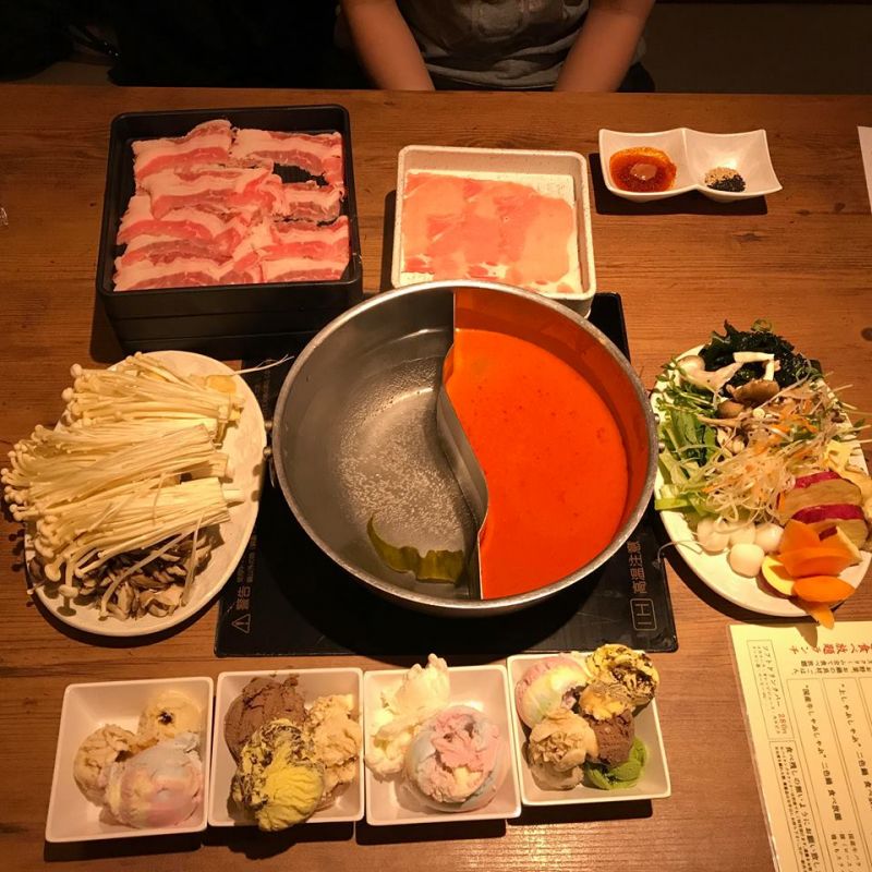Lẩu Sabu Sabu – món ăn nổi tiếng Osaka