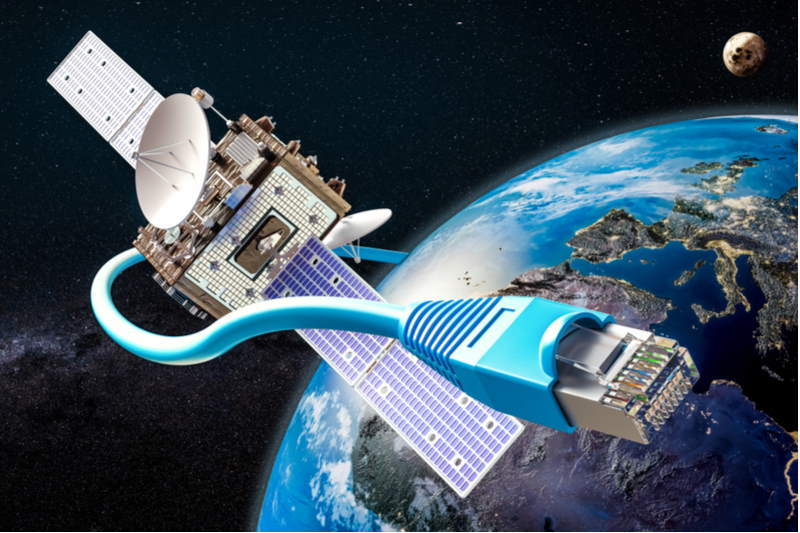 Internet vệ tinh sẽ trở thành chuẩn kết nối mới